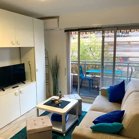 Riviera Beach Apartment